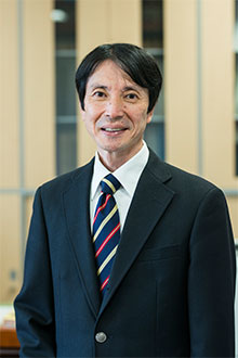 教育学部・研究科長 松元浩一